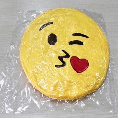 Yellow Emoji Emoticon Round Stuffed Baby Sleeping Pillow For Home Use